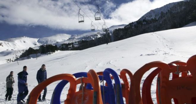 Brezovica “bardh e zi“