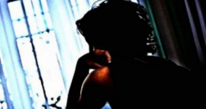 Familja e dinte të humbur, 20 vjeçarja martohet në Tiranë