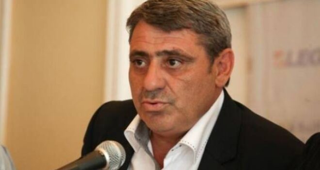 Fadil Vokrri ngushëllon Mergim Mavrajn