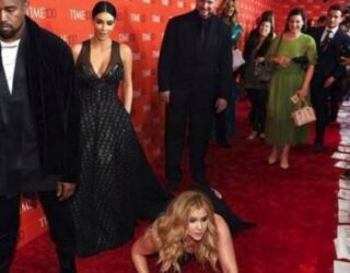 Schumer i bie në këmbë Kim Kardashian-it