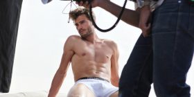 “Christian Grey” zgjidhet mashkulli më seksi në botë, vajzat duhet ta dinë pse (Foto)