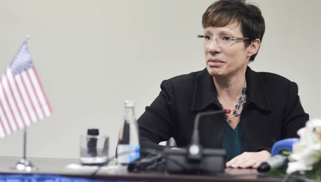 Jacobson nuk po sheh përparim në luftën kundër korrupsionit
