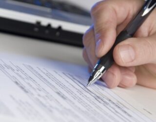 Këta janë 71 zyrtarët publikë që nuk e kanë deklaruar pasurinë (Dokument)