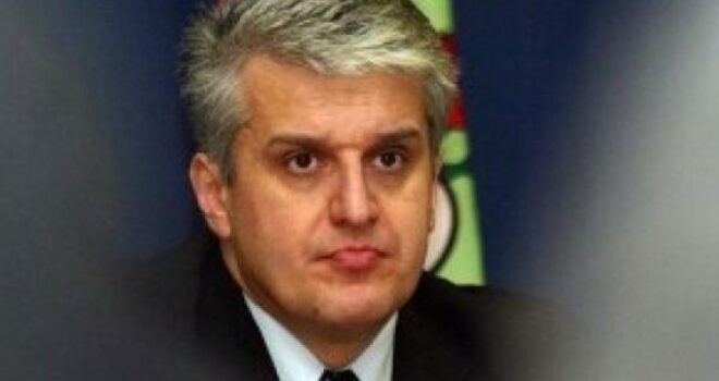 Majko: A është Lushtaku i barabartë para ligjit sa Ivanoviqi?