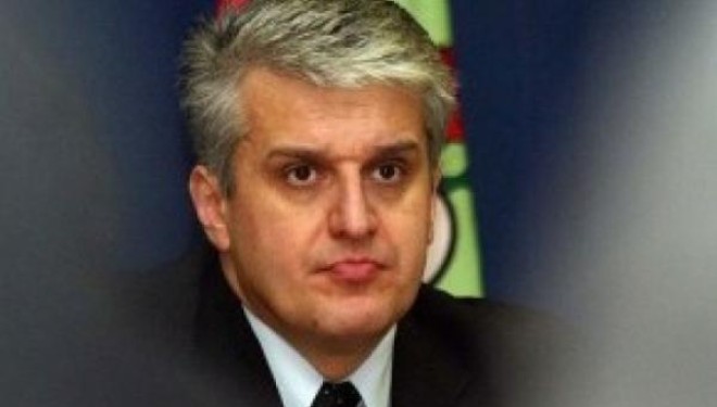 Majko: Votimi i Gjykatës Speciale, i detyrueshëm