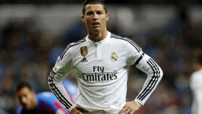 Cristiano Ronaldo i përgjigjet Olta Gixharit? (Foto)