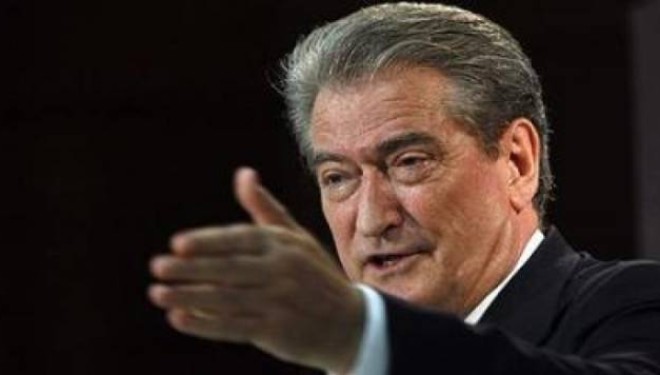 Sali Berisha: Autoritetet kosovare ta hetojnë Fatos Klosin