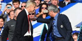 Wenger e “nxehë” derbin, e paralajmëron Mourinhon