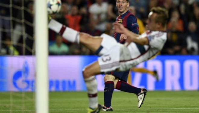 Pique: Guardiola kishte të drejtë për Messin