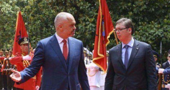 Çfarë tha Vucic në Tiranë për Kosovën para Edi Ramës