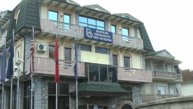 Sulmohet selia e Ali Ahmetit në Tetovë