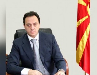 Mijallkov vazhdon të paraqitet në punë, pavarësisht dorëheqjes