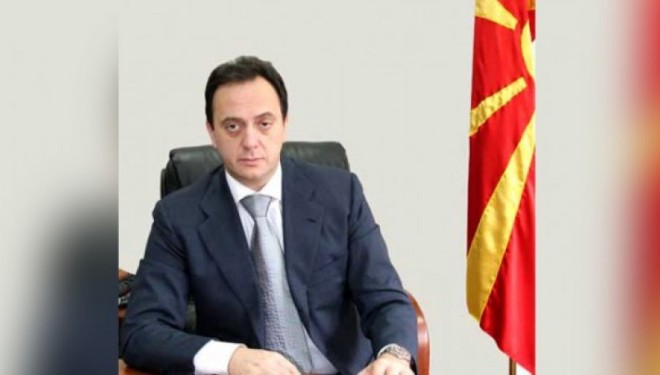 Mijallkov vazhdon të paraqitet në punë, pavarësisht dorëheqjes