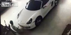 Nuk do e besoni me kë po bën seks ky tipi…(Video)