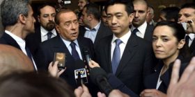 Takimi me Bee, Berlusconi: Mund të mbaj 51% të aksioneve