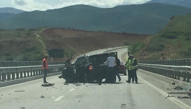 I aksidentuari është Genc Meraku – lëndohen edhe gruaja e djali i tij (Foto Ekskluzive)