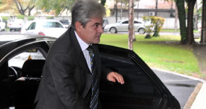 Ahmeti: Grupi i Kumanovës kërkoi që të dorëzoheshin (Video)