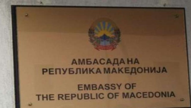 Skandal seksualo-diplomatik: Ambasadori maqedonas lë shtatzënë diplomaten shqiptare