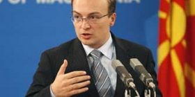 Milloshoski sulmon Ramën: Mos u bën padron suprem i shqiptarëve të Maqedonisë!