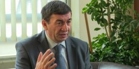 Bajrami shfuqizon vendimin e KD të UP-së për rektorin (Dokument)