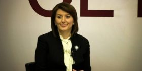 Jahjaga sot viziton  komunat