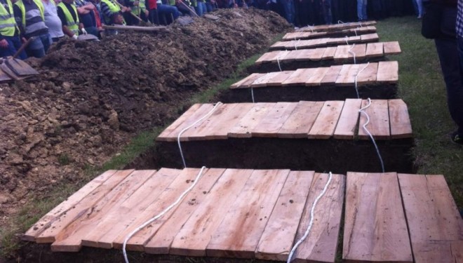 Këtu do të varrosen 8 të vrarët në Kumanovë (FOTO)
