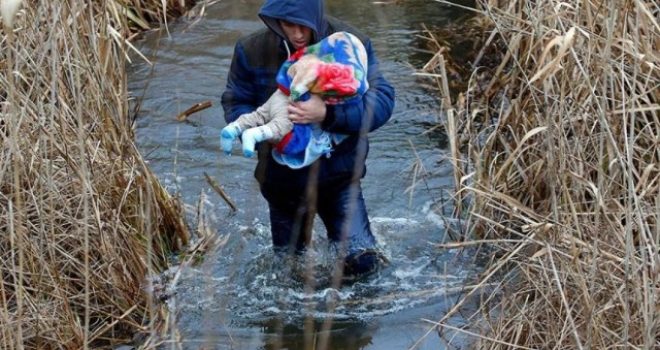 Ky fëmijë që bëri bujë në të gjitha mediat botërore, ndërron jetë në kampin gjerman (FOTO)