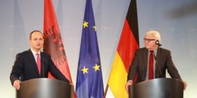 Bushati- Steinmeier: Hetim dhe transparencë për “Kumanovën”