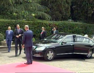 Anulohet darka në nder të delegacionit serb në Durrës