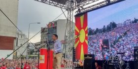 Dimitrov: Falimenderit Gruevski që na bashkove kundër teje