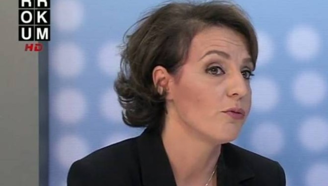 Donika Gervalla: Isa Mustafa s’po çlirohet prej tuteles se Kadri Veselit e Hashim Thaçit