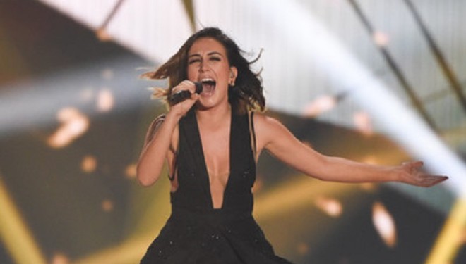 “Eurovision”, Elhaida Dani më “e gjallë” se kurrë; 15 minuta për të votuar 26-n