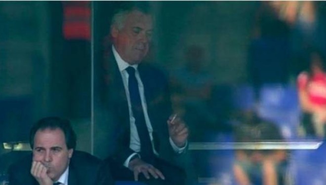 Barcelona kampione, Ancelotti qetësohet me cigare (Video)