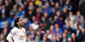 Flet nëna e Falcaos, për “vuajtjet” e djalit të tij te United