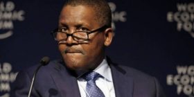 Supermiliarderi afrikan e “dridhë” Arsenalin