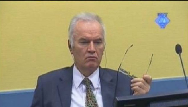 Dëshmitari: Mlladiq nuk dha urdhër për vrasjet në Srebrenicë