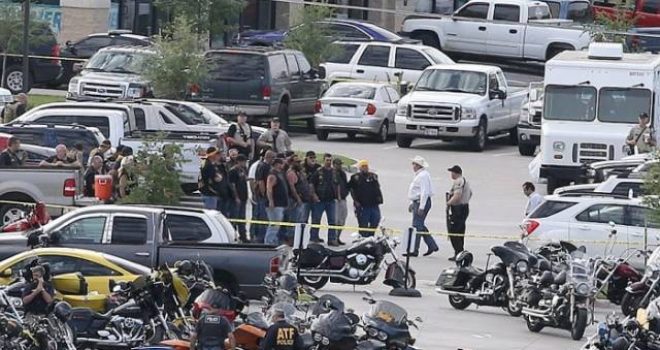 Përleshje motoçiklistësh, 9 të vdekur dhe 18 të lënduar (Foto)