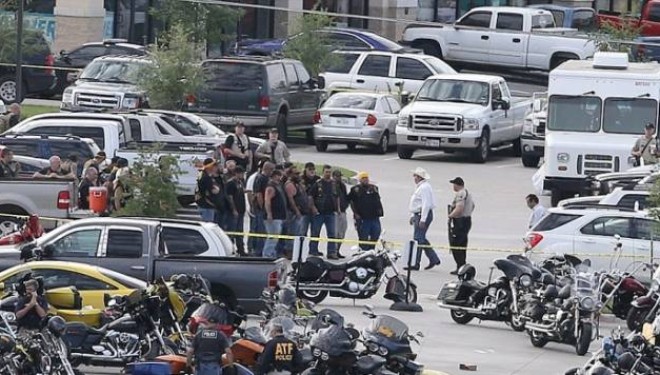 Përleshje motoçiklistësh, 9 të vdekur dhe 18 të lënduar (Foto)