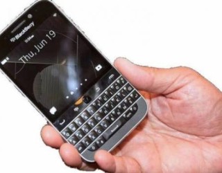 BlackBerry lanson modelin Classic
