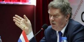 Fjala e ambasadorit Bosch që asfalton rrugët