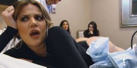 Kështu kujdeset Khole Kardashian për të pasmet (Foto)