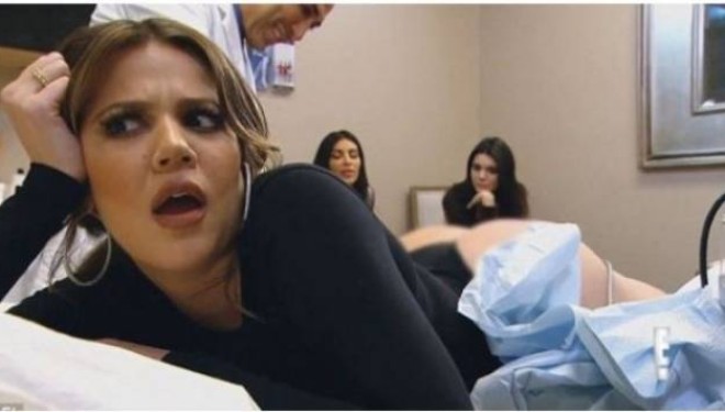 Kështu kujdeset Khole Kardashian për të pasmet (Foto)