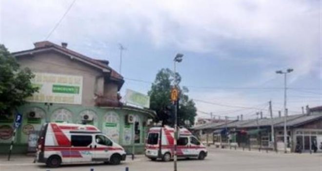 20 persona të plagosur dhe 3 të vrarë