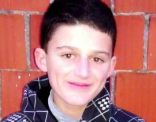 Ndihma juaj mund ta shpëtojë Lirimin 15-vjeçar nga verbërimi