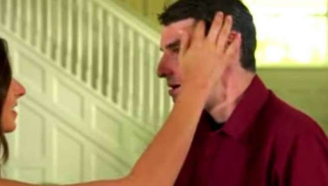 VIDEO: Motra takon njeriun që transplantoi ftyrën prej vllaut së vdekun! (Video)