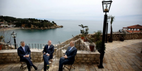AK: Pse po fshihen patriotët Rama e Thaçi?