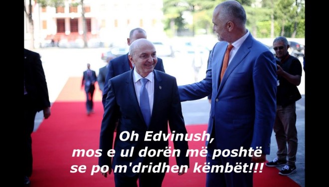 Masturbimi i kryeministrit të Kosovës (Foto)