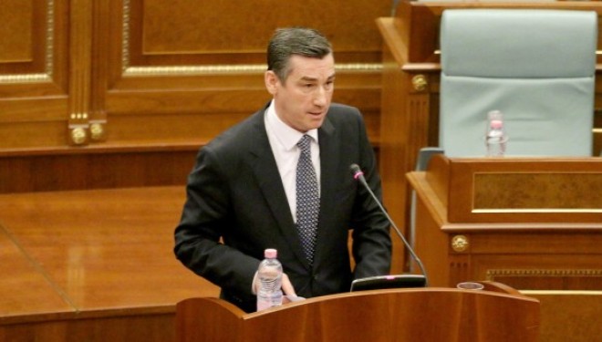 Seanca e sotme ndërpritet, e nesërmja nuk mbahet