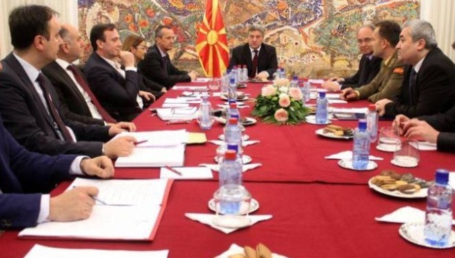Ivanov mbledh Keshillin e Sigurisë, fton Zaevin, Ahmetin e Thaçin