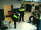 Kqyreni qysh polici e godet karate shoferin e dehun!